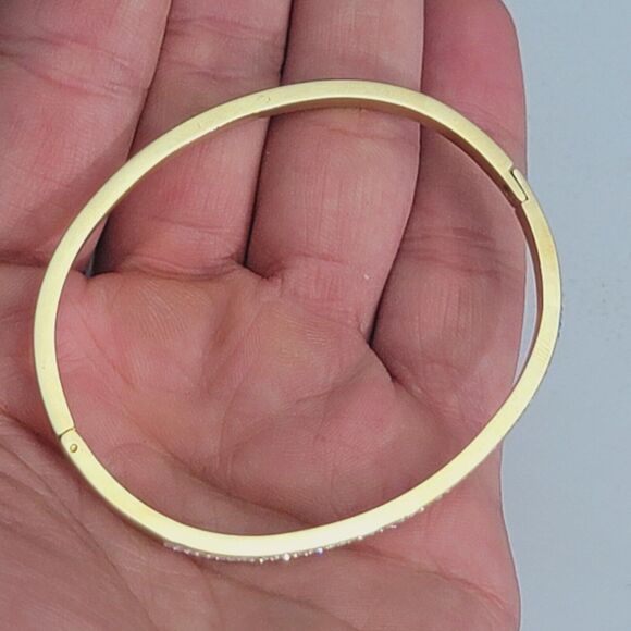 Women's Yellow Gold Filled Bangle Bracelet - Picture 6 of 10